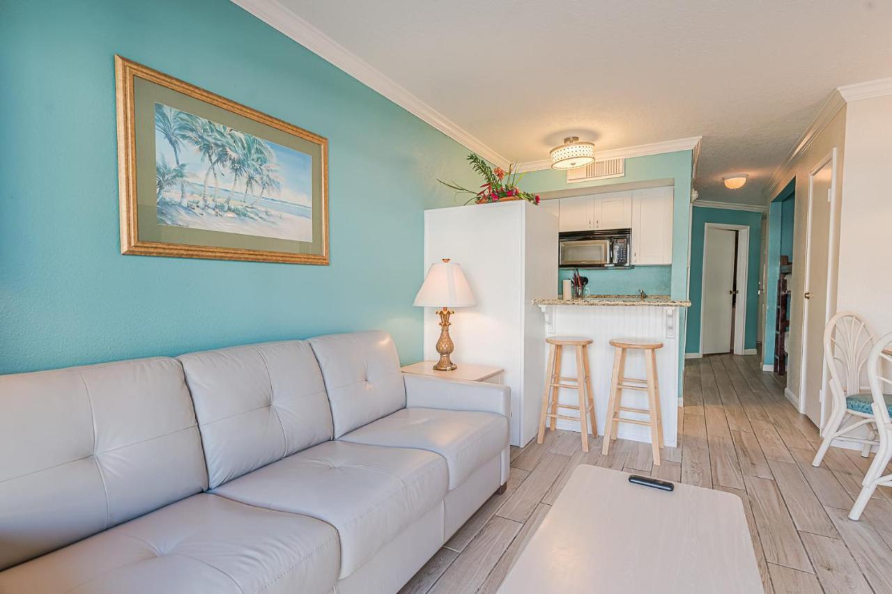 Beachside Bungalow With 2 Pools Galveston Exterior photo